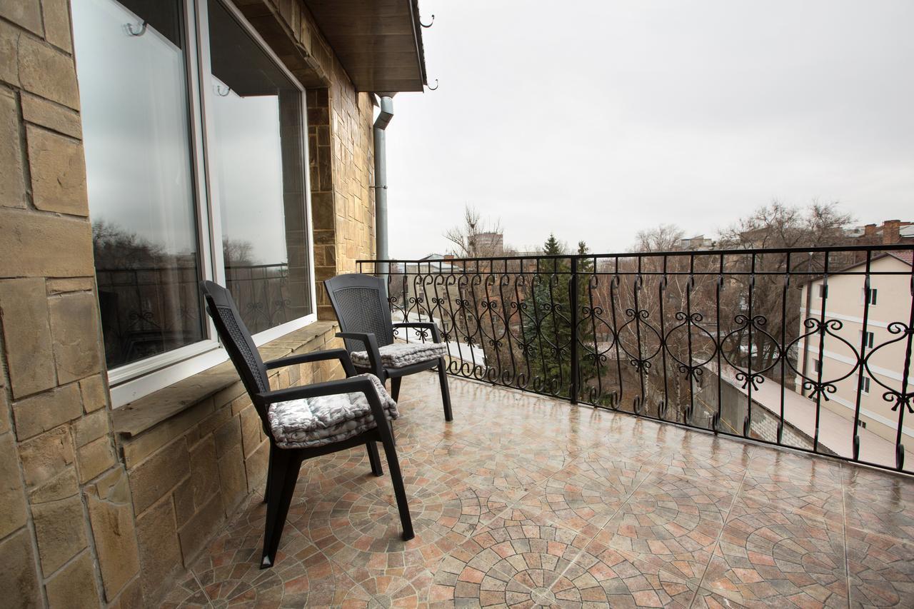 Pushkinskaya Apartments Kharkiv Exterior photo