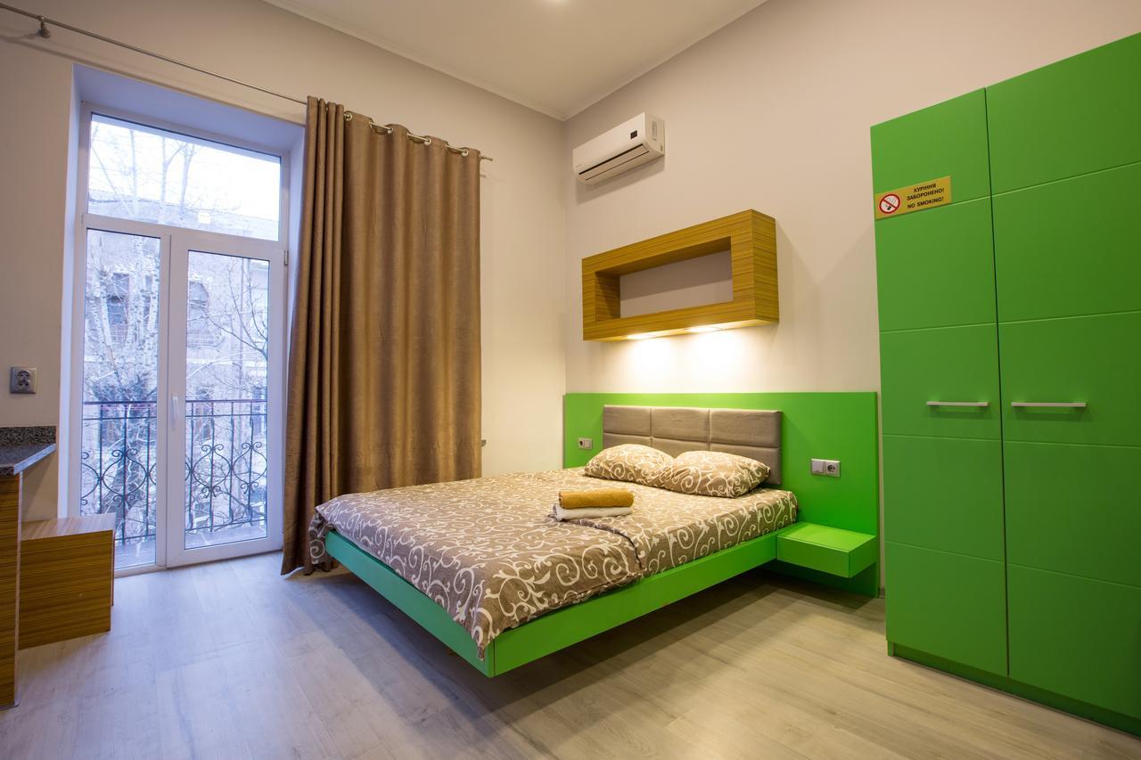 Pushkinskaya Apartments Kharkiv Exterior photo